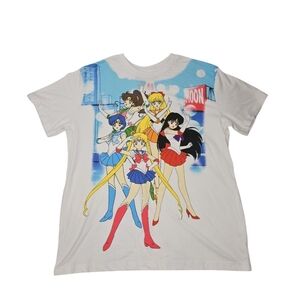 Sairlor Moon Short Sleeve Graphic Tee T Shirt Sz Large Naoko Takeuchi - Unisex